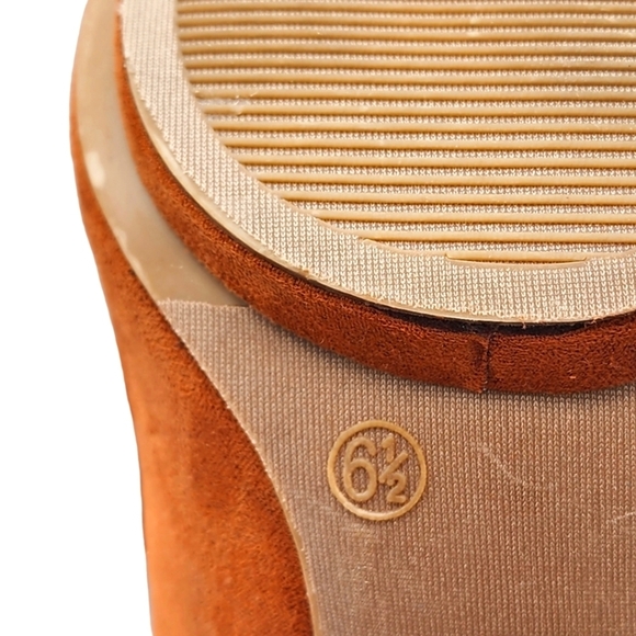 Wild Diva Open Toe 5" Inch Fabric Heels Size 6.5 Brown - Picture 7 of 7